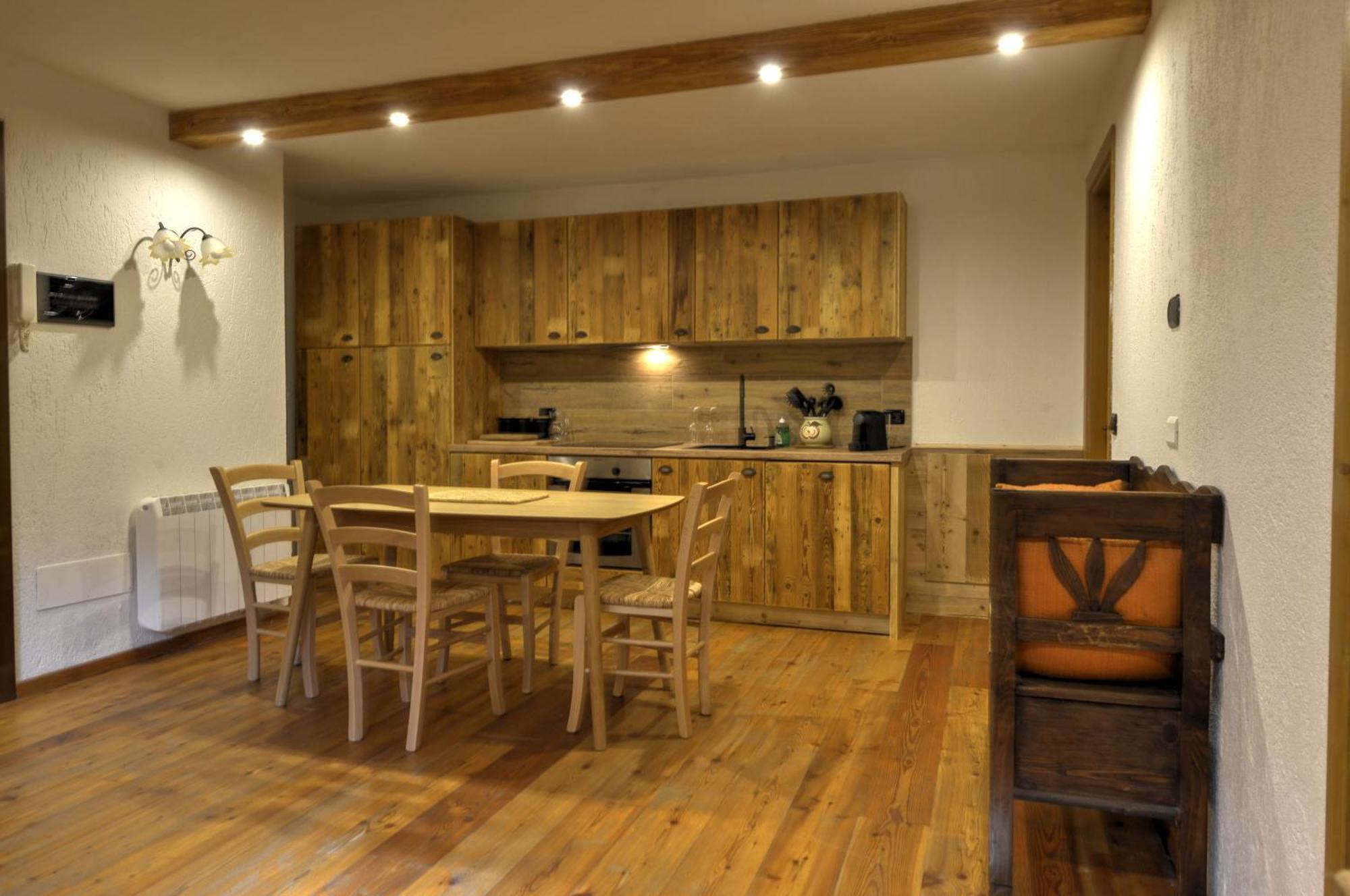 Bois Du Mont Blanc Daire Courmayeur Dış mekan fotoğraf