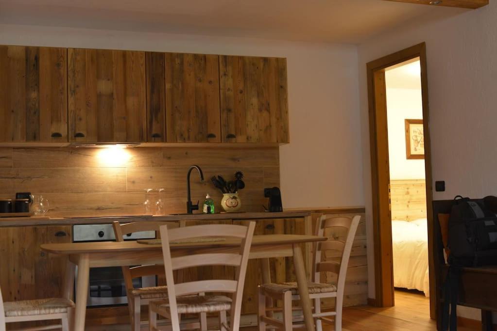 Bois Du Mont Blanc Daire Courmayeur Dış mekan fotoğraf